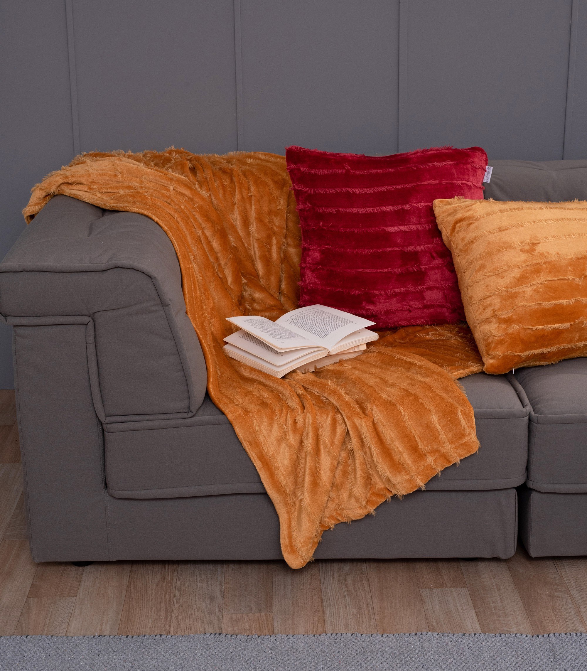 Μαξιλαροθήκη Διακόσμησης Palamaiki Gwen Gold 50x50