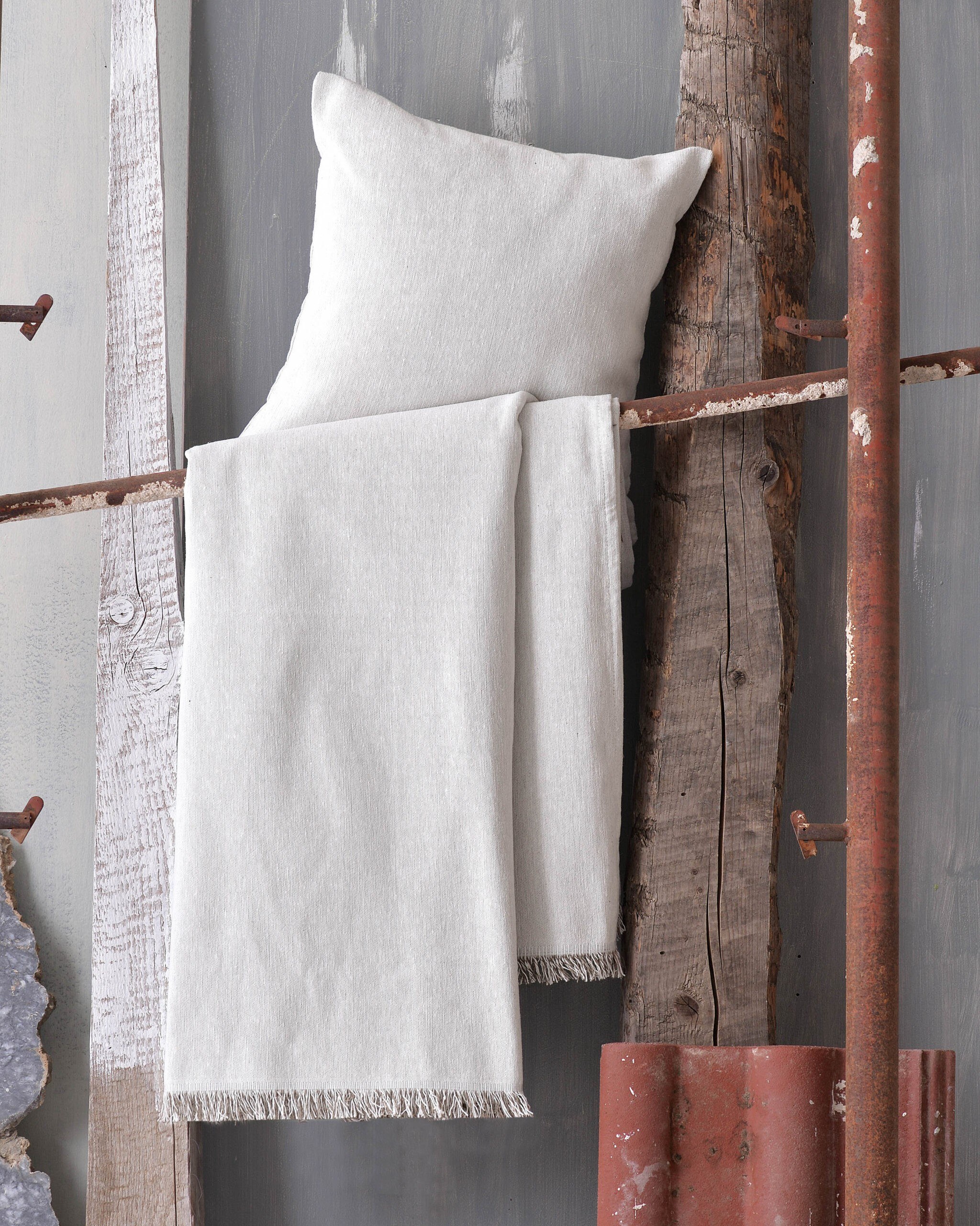 Ριχτάρι Τριθέσιου Rythmos Divine Εκρού 180x280