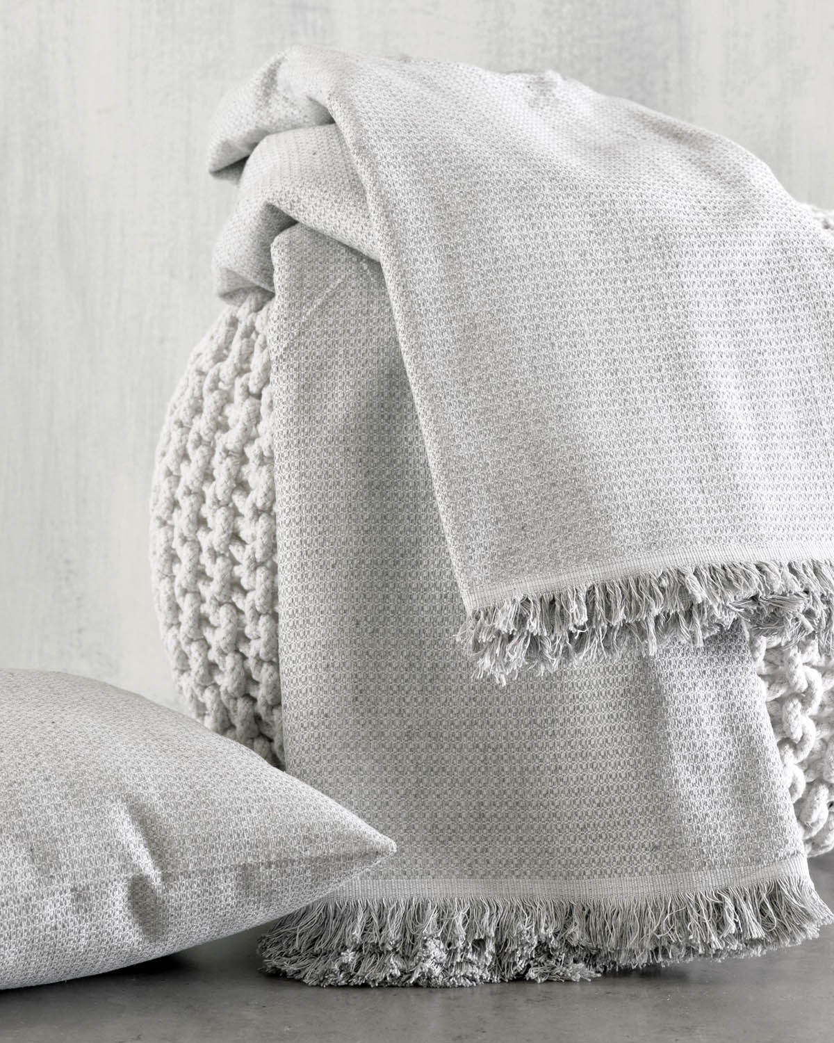 Ριχτάρια Anesis Home - ΣΗΜΑΝΤΙΚΟ: Σε περίπτωση διαφοράς τιμής από το κατάστημα ισχύει παντα και μόνο η τιμή του καταστήματος Ριχτάρι Τετραθέσιου Rythmos Luna Γκρι 180x330