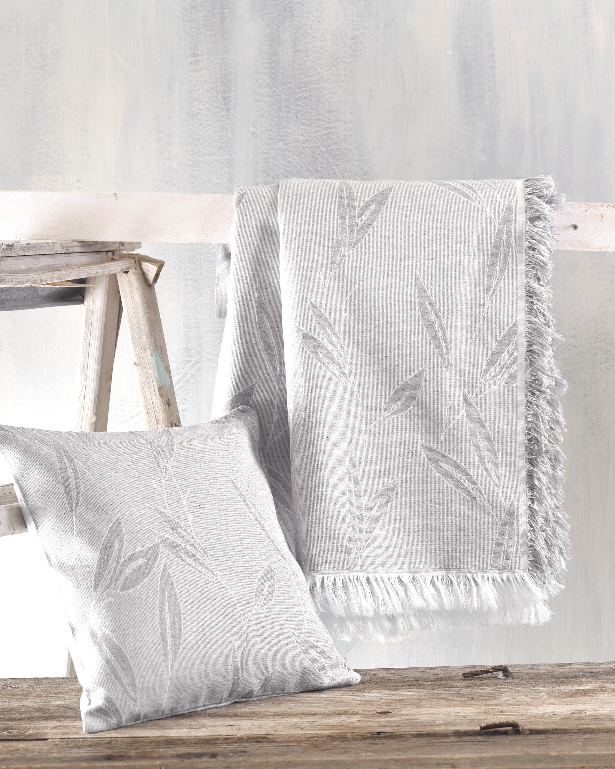 Μαξιλαροθήκη Διακόσμησης Rythmos Willow Γκρι Ανοιχτό 40x40