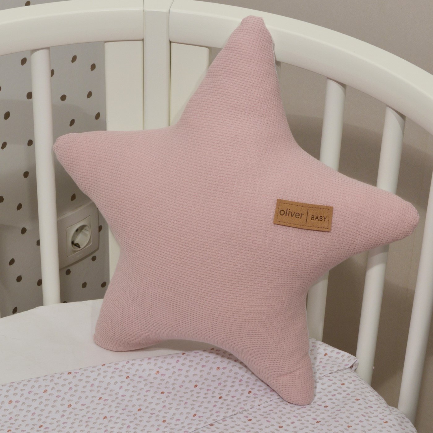 Βρεφικό Μαξιλάρι Διακόσμησης Διπλής Όψης Baby Oliver des. 402 Αστέρι Σάπιο Μήλο 37x37