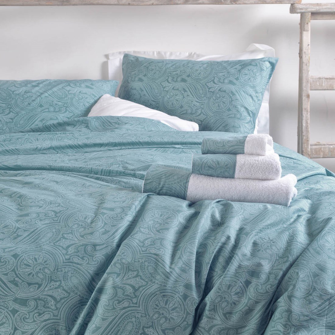 Σετ Σεντόνια Υπέρδιπλα με Λάστιχο 4 Τεμαχίων Rythmos Charisma Τυρκουάζ 165x205+29