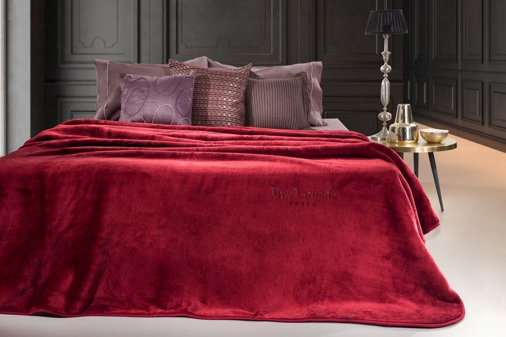 Βελουτέ Κουβέρτα Smooth Bordeaux 240X260