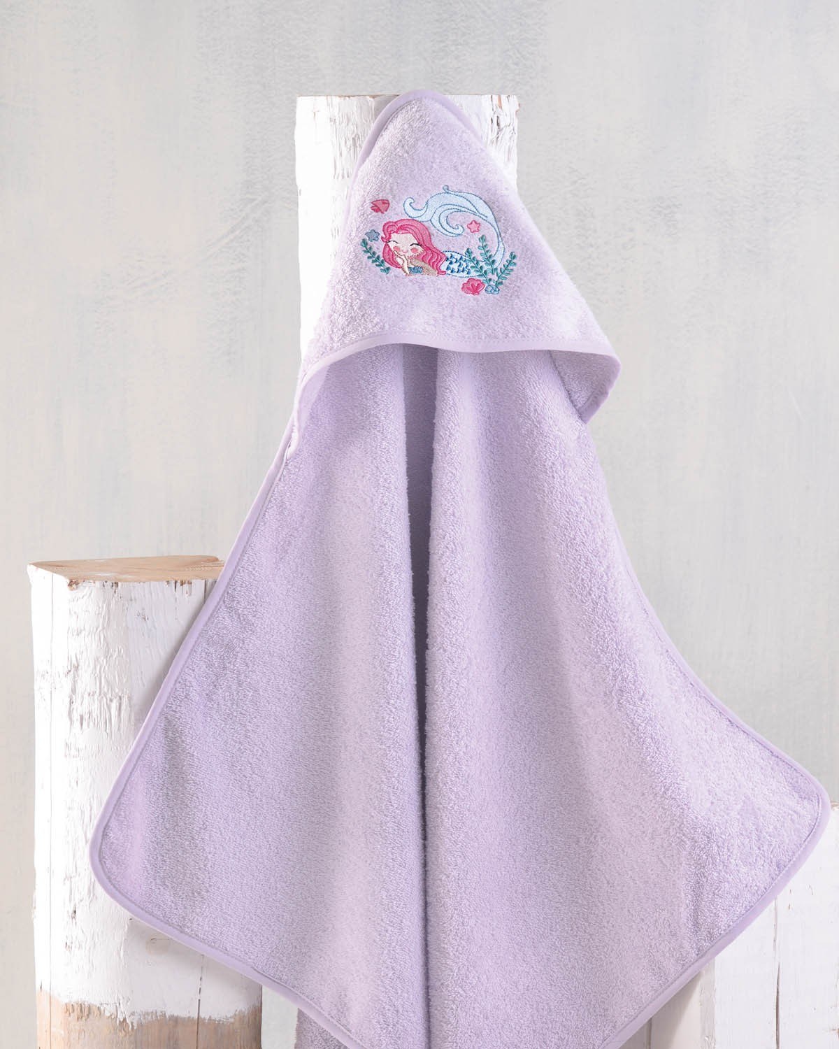 MYRIEL ΛΙΛΑ - ΚΑΠΑ ΒΡΕΦΙΚΗ