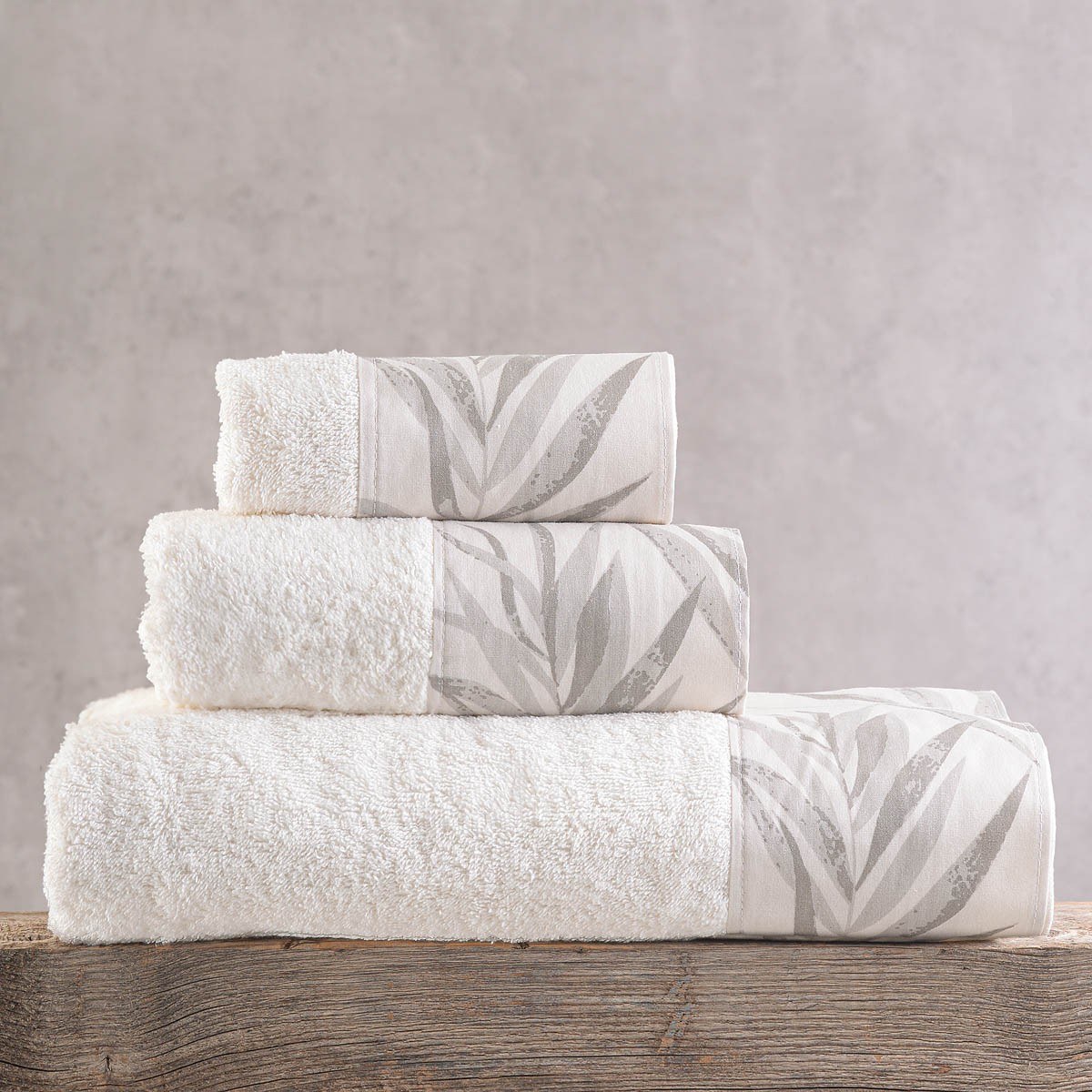 SANDRA ΜΠΕΖ - ΣΕΤ ΠΕΤΣΕΤΕΣ 3ΤΕΜ - ΣΕΤ 3 ΤΕΜΑΧΙΩΝ (30X50 - 50X90 - 80X150) ΣΥΣΚΕΥΑΣΙΑ ΚΟΥΤΙΟΥ