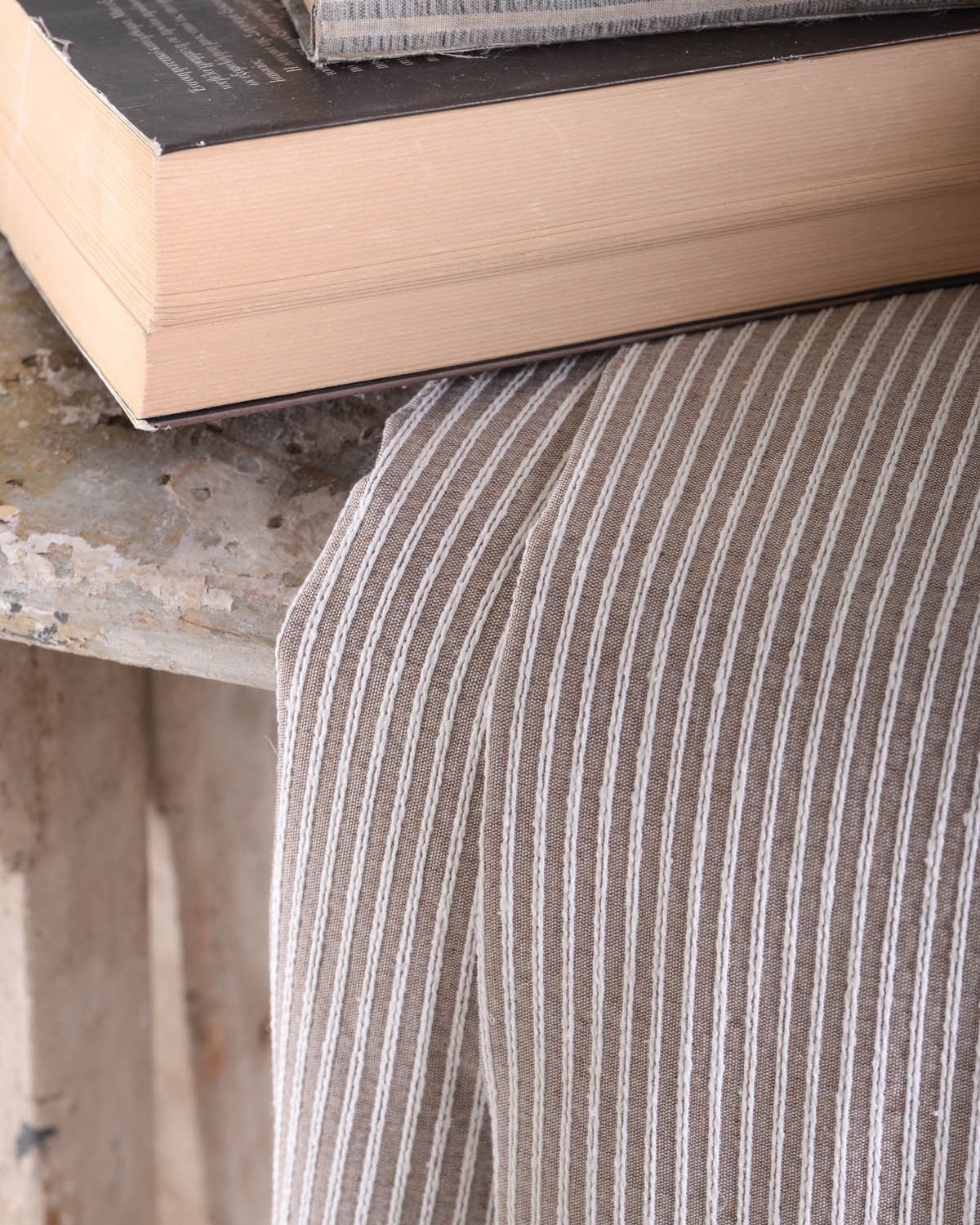 HATTON - ΡΙΧΤΑΡΙ 180X330 ΚΑΦΕ