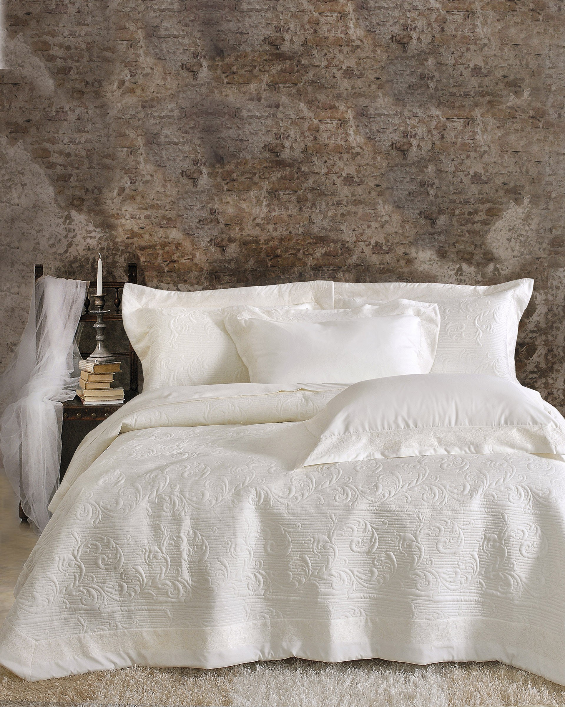 KRISPA - ΣΕΤ ΚΟΥΒΕΡΛΙ ΛΕΥΚΟ ΣΕΤ 7 ΤΕΜΑΧΙΑ (1 235X250 - 2 240X260 - 4 50X70)