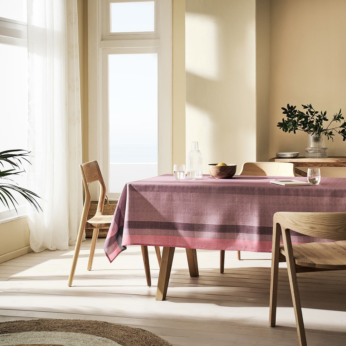 Gofis Home - ΣΗΜΑΝΤΙΚΟ: Σε περίπτωση διαφοράς τιμής από το κατάστημα ισχύει παντα και μόνο η τιμή του καταστήματος Τραπεζομάντηλο αλέκιαστο Gofis Home Eira Dusty Pink 406