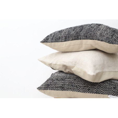 Διακοσμητικό μαξιλάρι Meren Black (50x50) Soulworks 0620002