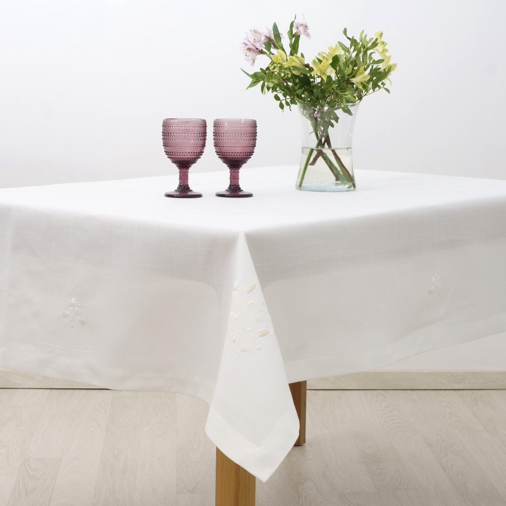 Τραπεζομάντηλο Dimeco 140x140 7582