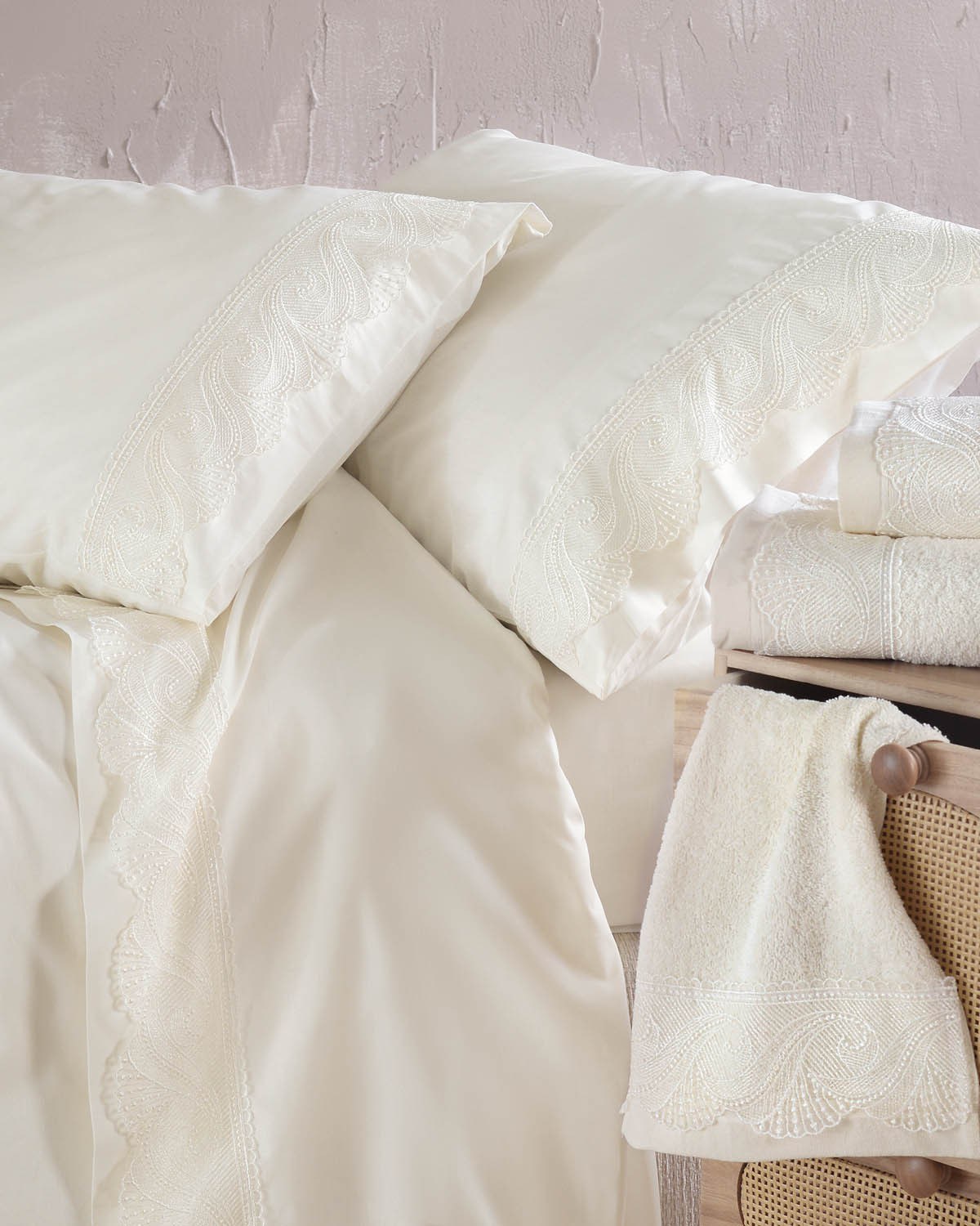 Σετ Σεντόνια Υπέρδιπλα 4 Τεμαχίων Rythmos Hypatia Εκρου