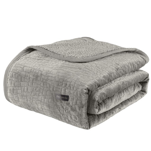 Σετ Κουβέρτα Βελουτέ Υπέρδιπλη και Μαξιλαροθήκη...