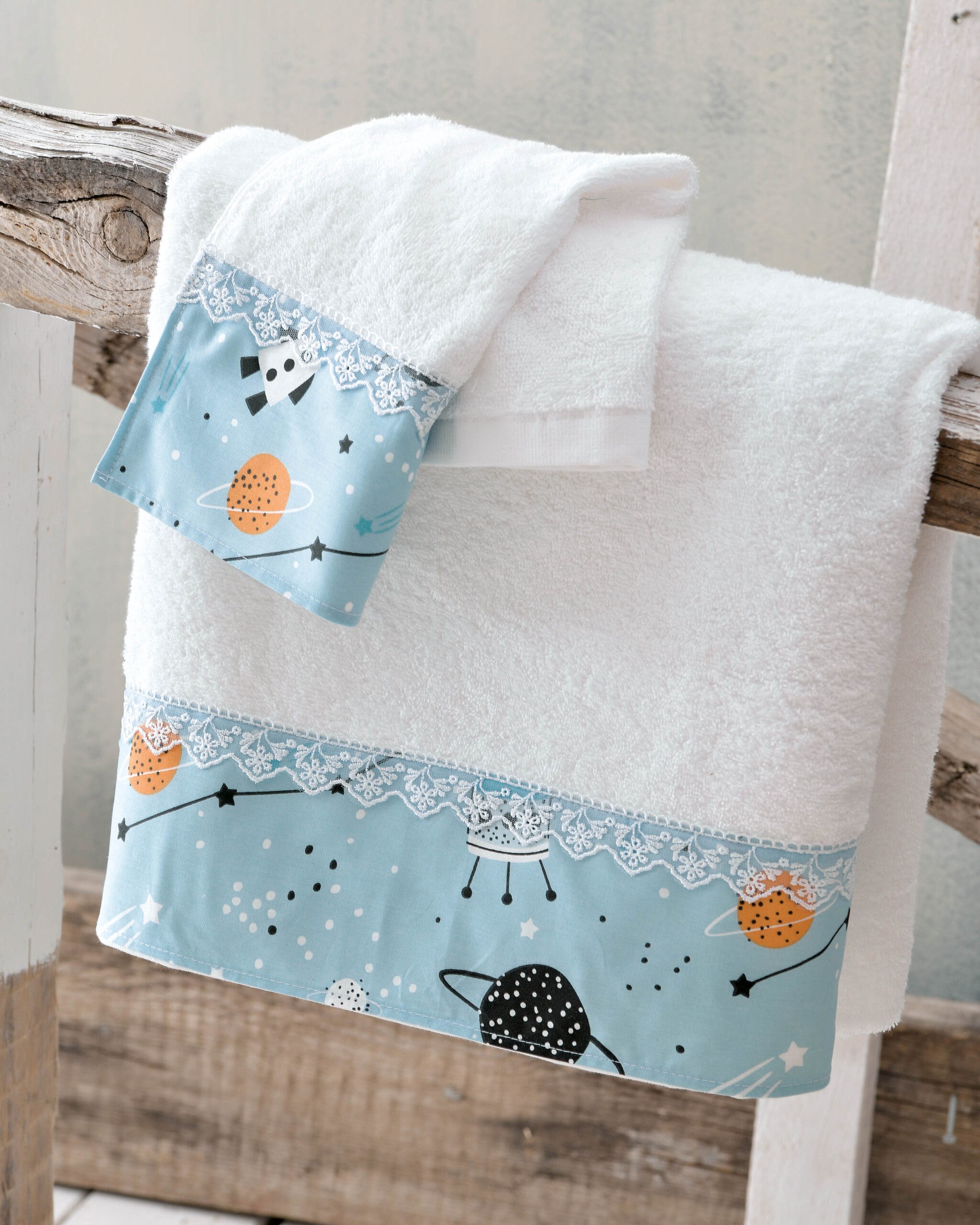 Rythmos Σετ Παιδικές Πετσέτες 2 Τεμαχίων Rythmos Astroworld 30x50,70x140