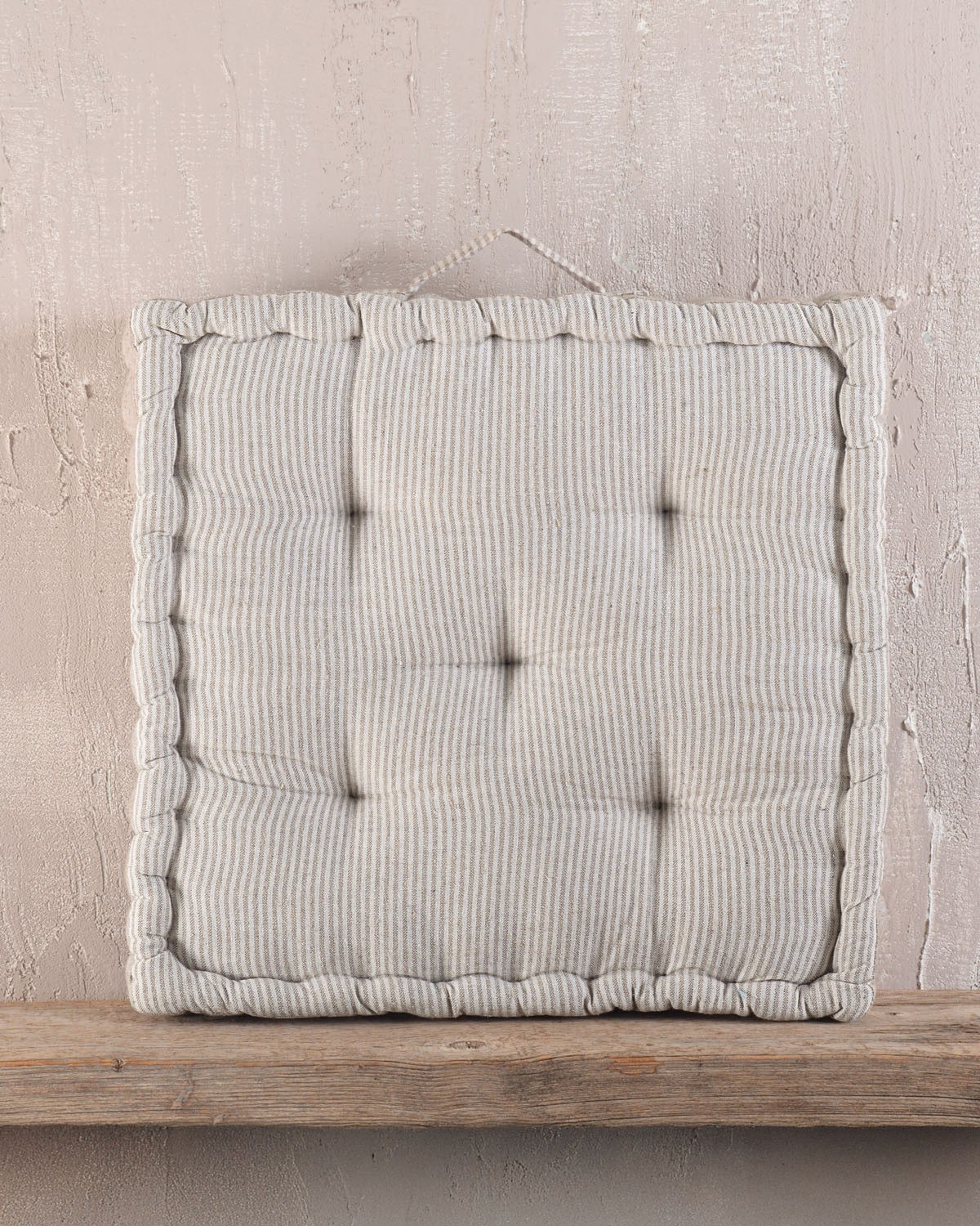 Μαξιλαροθήκη Διακόσμησης Δαπέδου Rythmos Kathy Ριγε Μπεζ 50x50x10