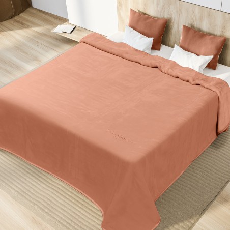 ΚΟΥΒΕΡΤΑ ΜΟΝΗ 160X220 PIERRE CARDIN NANCY STER 545 CARAMELL0(2)