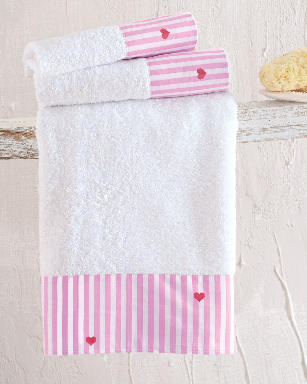 Rythmos - ΣΗΜΑΝΤΙΚΟ: Σε περίπτωση διαφοράς τιμής από το κατάστημα ισχύει παντα και μόνο η τιμή του καταστήματος Σετ Πετσέτες 3 Τεμαχίων Rythmos(Συσκευασία Κουτιού) You