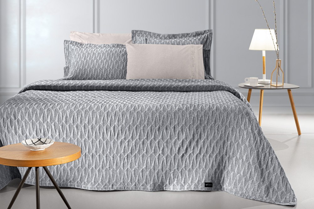 Κουβέρτα Guy Laroche Medici Anthracite 245x260