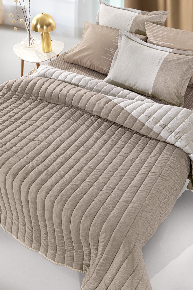 Guy Laroche - ΣΗΜΑΝΤΙΚΟ: Σε περίπτωση διαφοράς τιμής από το κατάστημα ισχύει παντα και μόνο η τιμή του καταστήματος Κουβερλί Υπέρδιπλο Guy Laroche Estella Natural 220x240