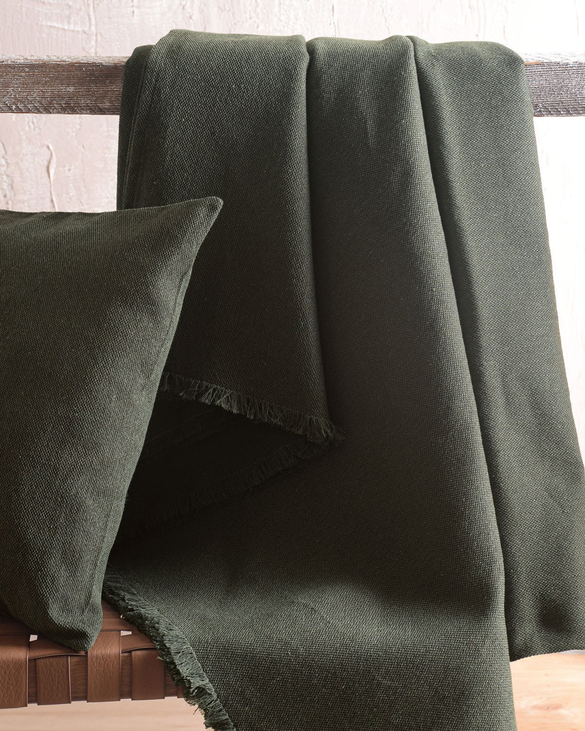 Ριχτάρι Τριθέσιου Rythmos Raven 180x280