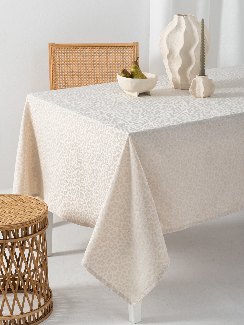 Τραπεζομάντηλο Αλέκιαστο Palamaiki Lita Beige 175x260