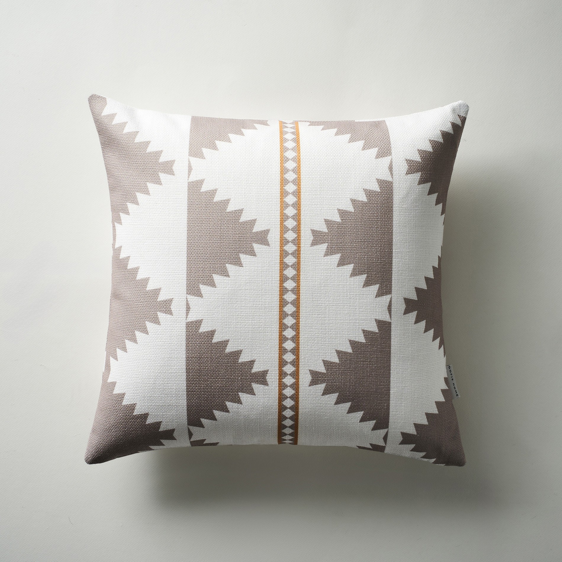 Gofis Home - ΣΗΜΑΝΤΙΚΟ: Σε περίπτωση διαφοράς τιμής από το κατάστημα ισχύει παντα και μόνο η τιμή του καταστήματος Μαξιλαροθήκη Διακόσμησης Gofis Home Dylla 529 43x43