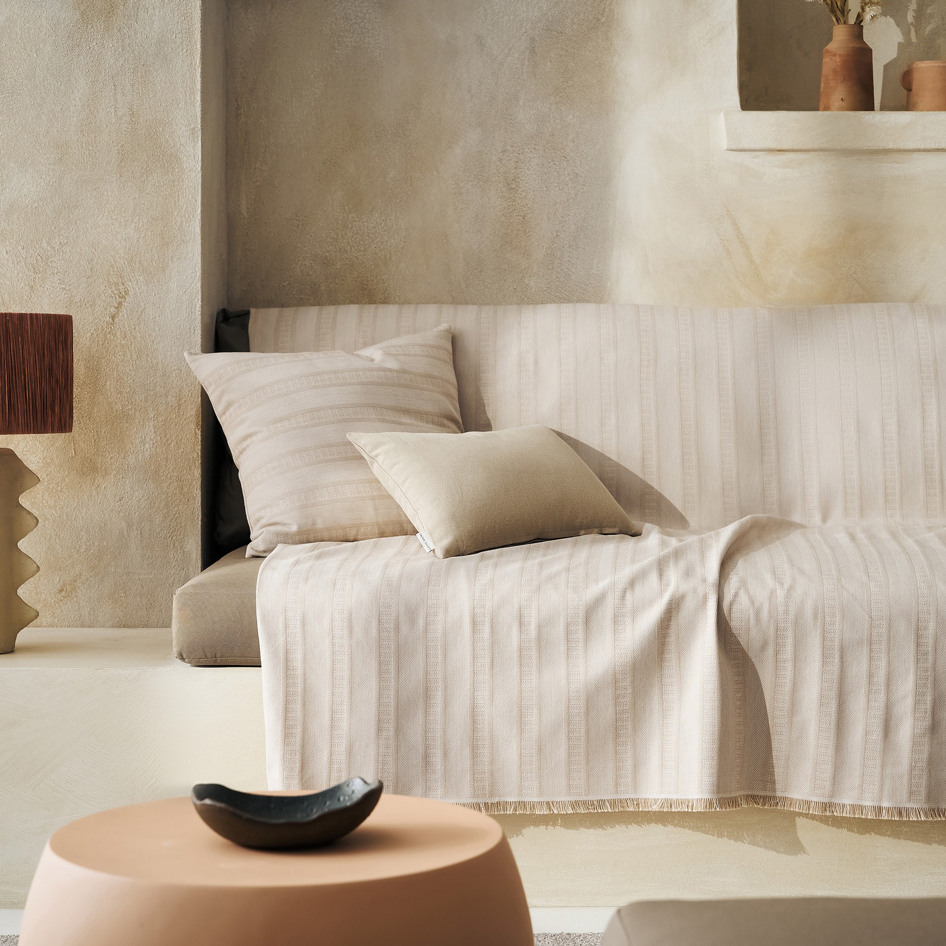 Ριχτάρια Anesis Home - ΣΗΜΑΝΤΙΚΟ: Σε περίπτωση διαφοράς τιμής από το κατάστημα ισχύει παντα και μόνο η τιμή του καταστήματος Ριχτάρι Τριθέσιου Gofis Home Laurel Hemp Beige 731/04 1