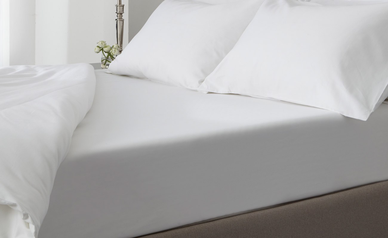 Σεντόνια, Μαξιλαροθήκες Anesis Home - ΣΗΜΑΝΤΙΚΟ: Σε περίπτωση διαφοράς τιμής από το κατάστημα ισχύει παντα και μόνο η τιμή του καταστήματος Σετ Σεντόνι Anesis Satin Plain TC300 100% Cotton 250x28