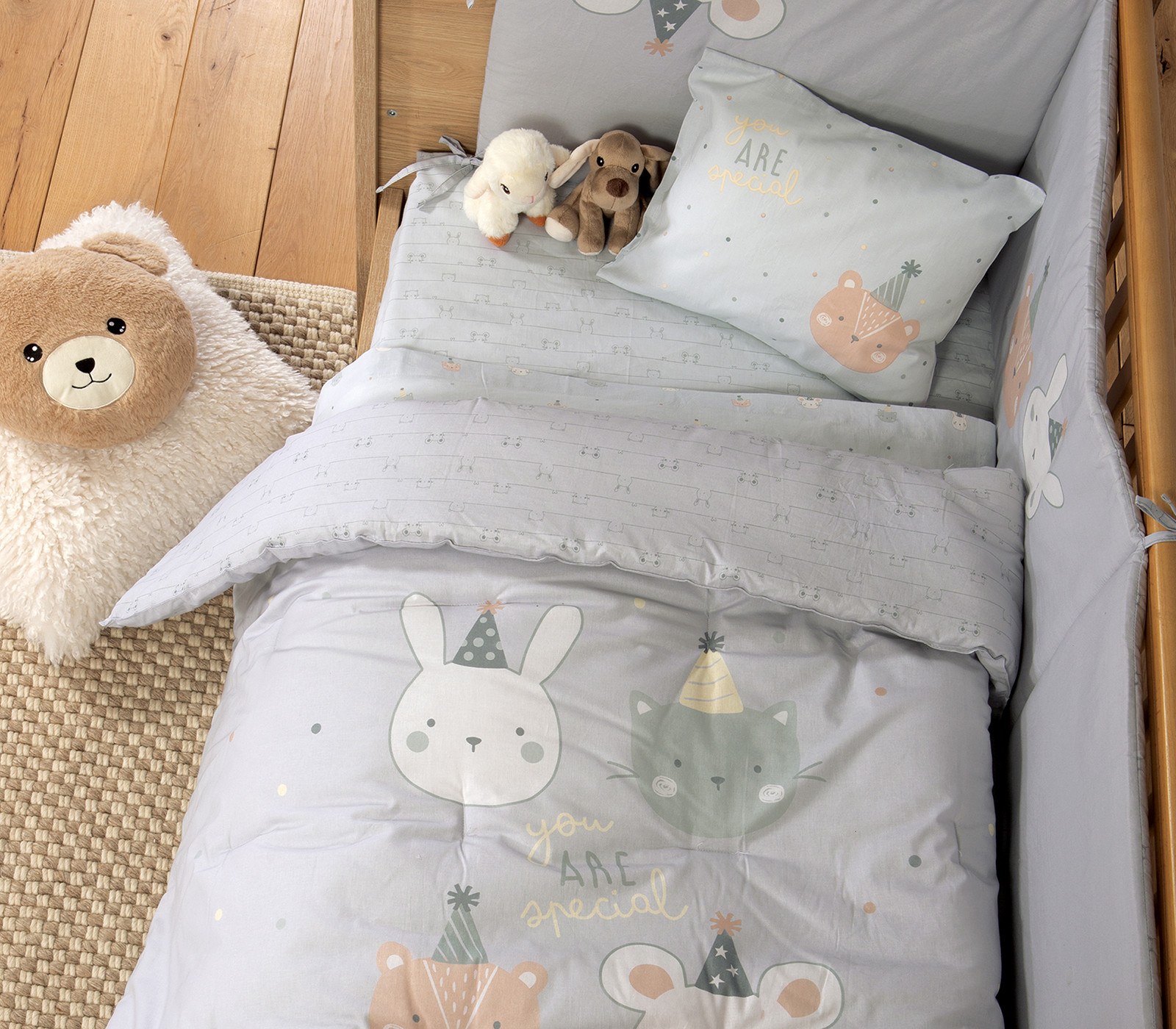 Nef - Nef - ΣΗΜΑΝΤΙΚΟ: Σε περίπτωση διαφοράς τιμής από το κατάστημα ισχύει παντα και μόνο η τιμή του καταστήματος Βρεφικό Πάπλωμα Nef-Nef Special Party Blue 110x140