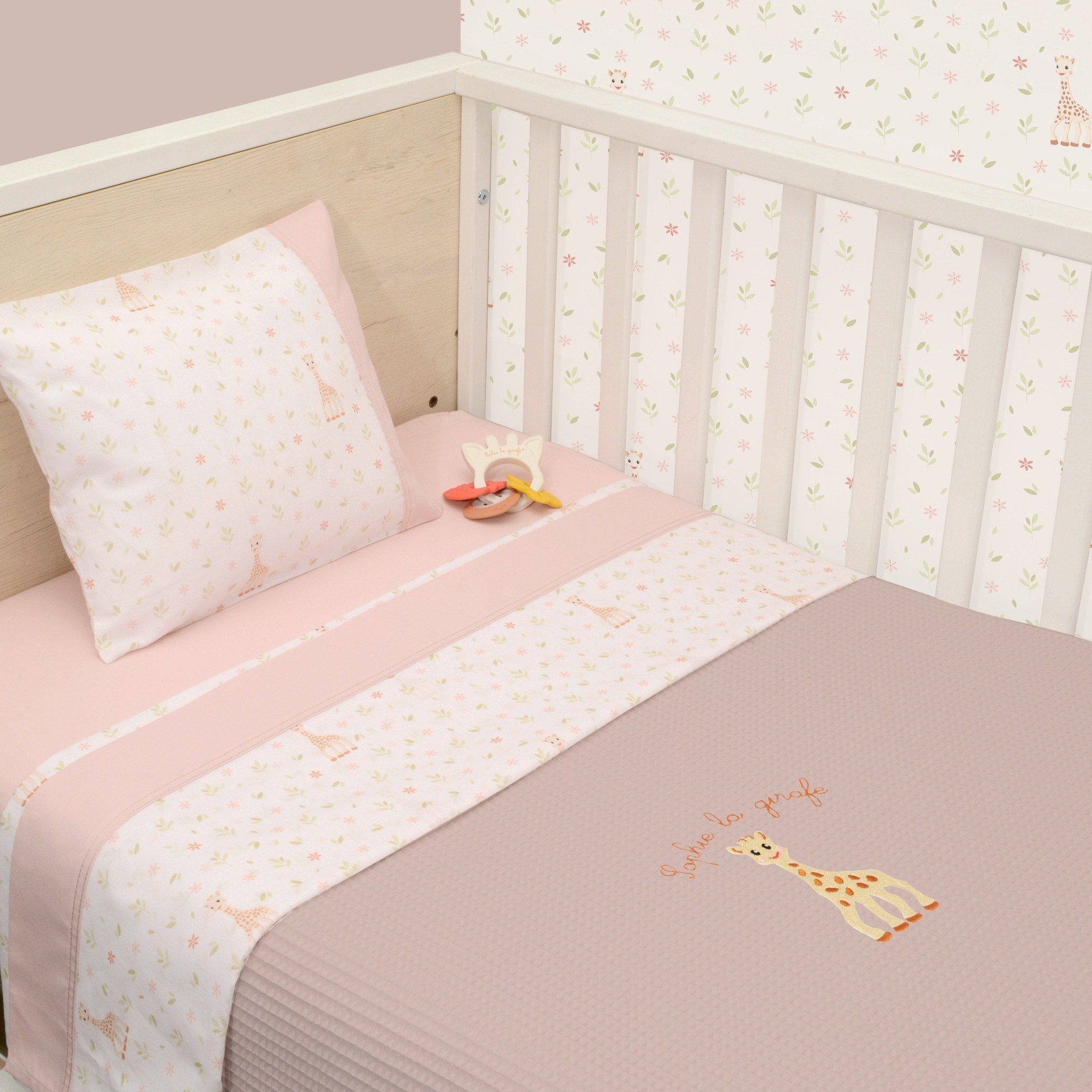 Κουβέρτα Πικέ Κούνιας 100x140 Design 502 Sophie La Girafe