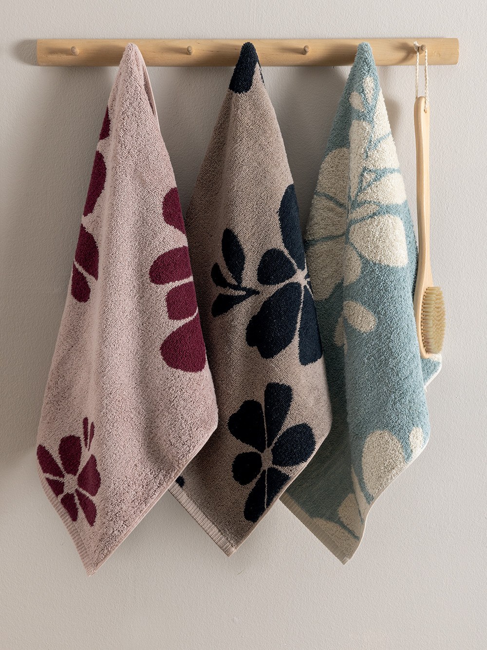 Palamaiki - ΣΗΜΑΝΤΙΚΟ: Σε περίπτωση διαφοράς τιμής από το κατάστημα ισχύει παντα και μόνο η τιμή του καταστήματος Σετ Πετσέτες 3 Τεμαχίων Palamaiki Lou Beige 30x50,50x90