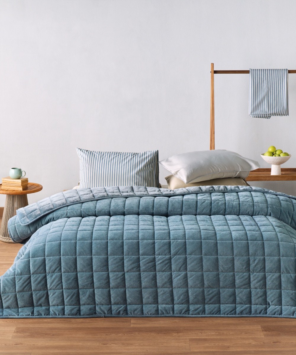 Kentia - ΣΗΜΑΝΤΙΚΟ: Σε περίπτωση διαφοράς τιμής από το κατάστημα ισχύει παντα και μόνο η τιμή του καταστήματος Πάπλωμα Υπέρδιπλο Kentia Sutton 01 220x240