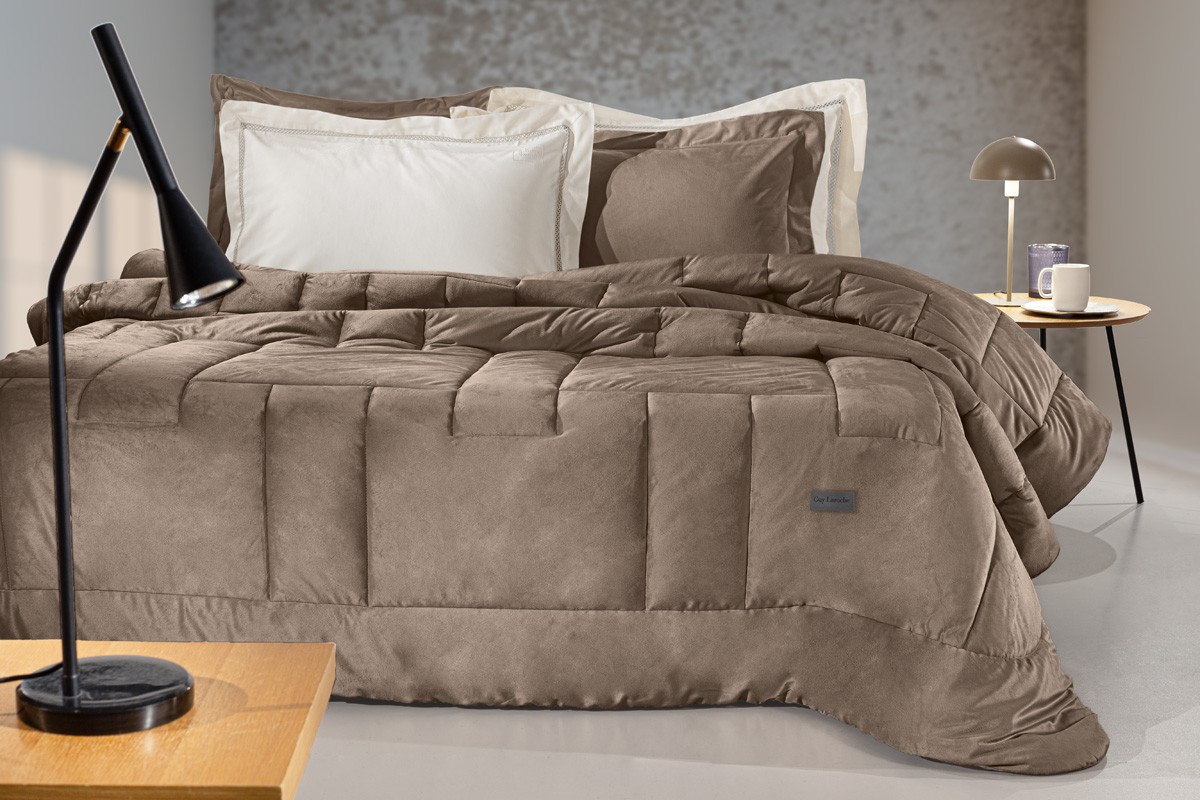 Guy Laroche - ΣΗΜΑΝΤΙΚΟ: Σε περίπτωση διαφοράς τιμής από το κατάστημα ισχύει παντα και μόνο η τιμή του καταστήματος Πάπλωμα Υπέρδιπλο Guy Laroche Scarlett Vison 220x240