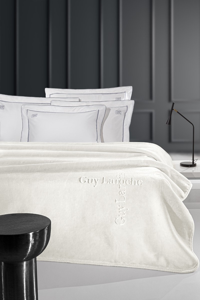 Κουβέρτα Βελουτέ Μονή Guy Laroche Logo Ivory 160x220