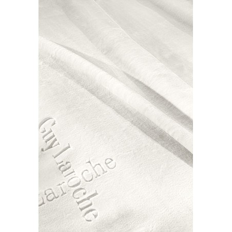 Κουβέρτα Βελουτέ Υπέρδιπλη Guy Laroche Logo Ivory 220x240
