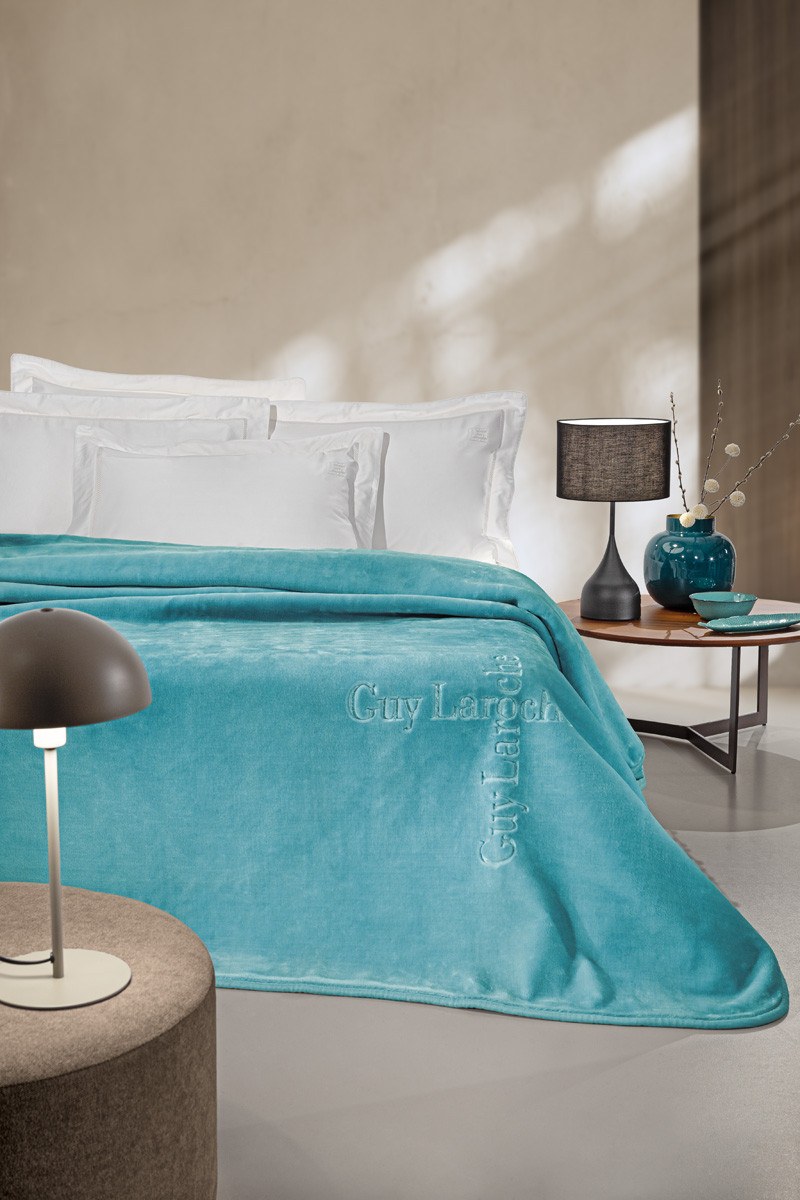 Κουβέρτα Βελουτέ Υπέρδιπλη Guy Laroche Logo Petrol 220x