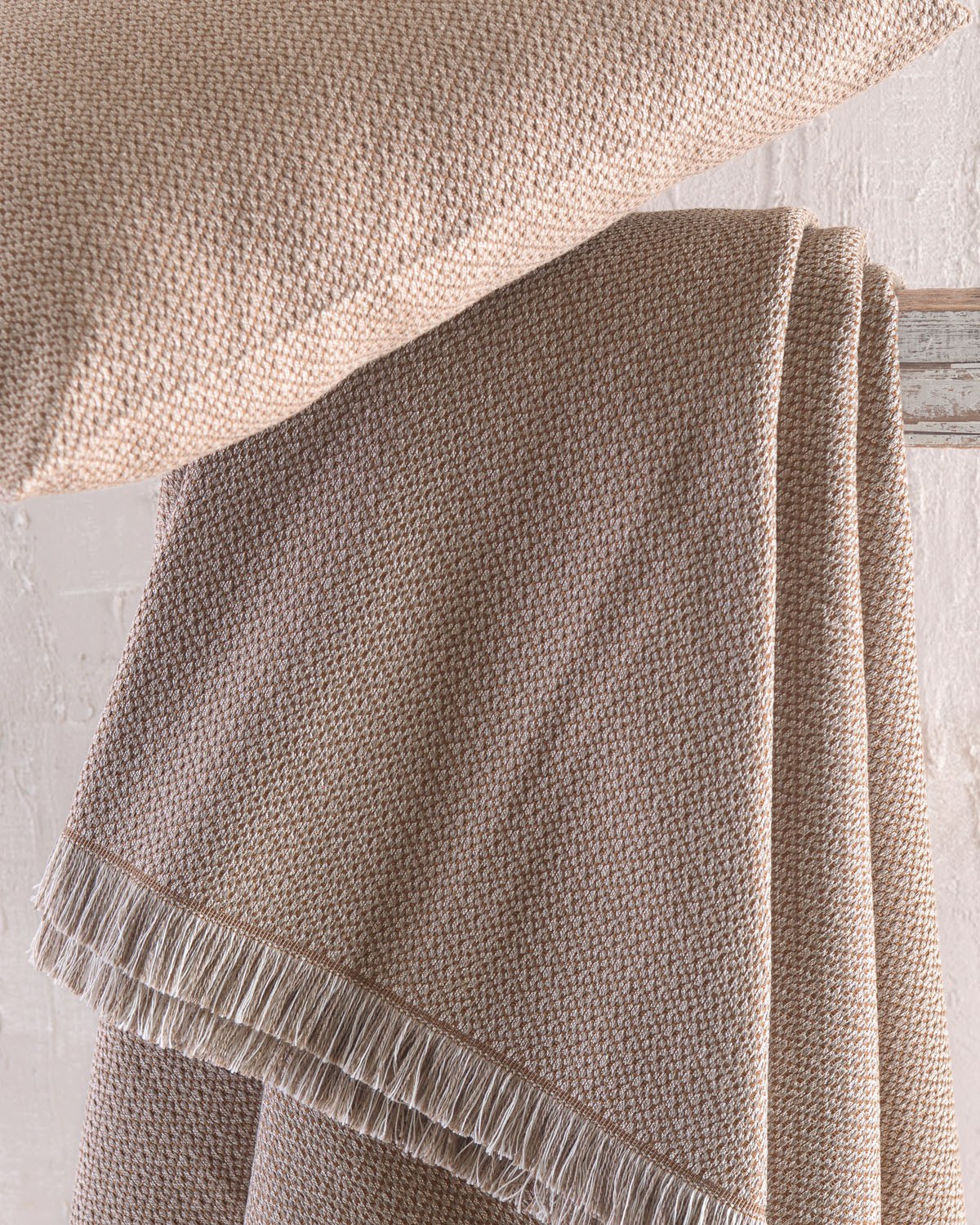 Ριχτάρι Τριθέσιου Rythmos Santorini Καφε 180x280