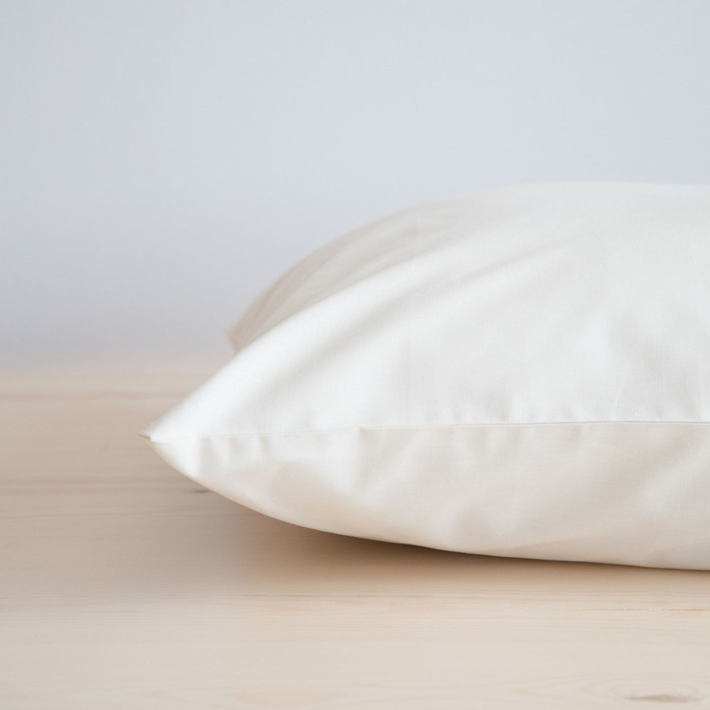 Σεντόνια, Μαξιλαροθήκες Anesis Home - ΣΗΜΑΝΤΙΚΟ: Σε περίπτωση διαφοράς τιμής από το κατάστημα ισχύει παντα και μόνο η τιμή του καταστήματος Σεντόνι Ημίδιπλο Nima Shiny Beige 180x260