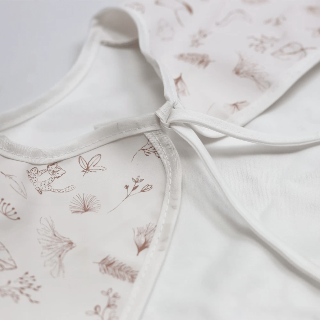 Πλαστικοποιημένη Σαλιάρα με Μανίκια - Λευκό -...