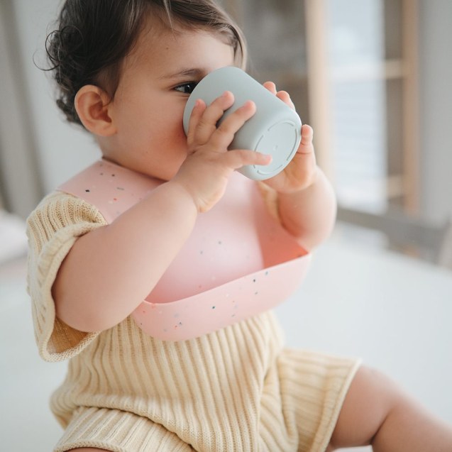 Σαλιάρα Σιλικόνης Powder Pink Confetti - Mushie