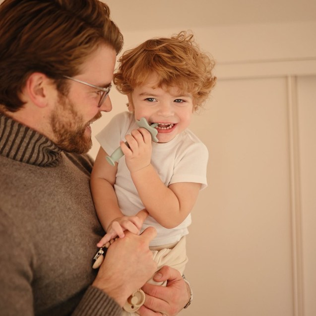 Εκπαιδευτική Οδοντόβουρτσα Σιλικόνης Αστέρι...