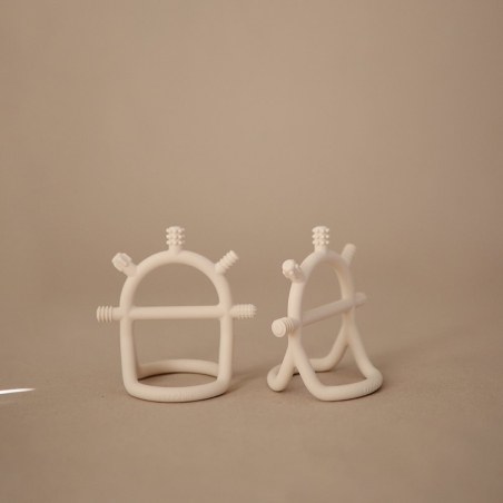 Μασητικό Σιλικόνης με Χερούλι Sensory - Mushie