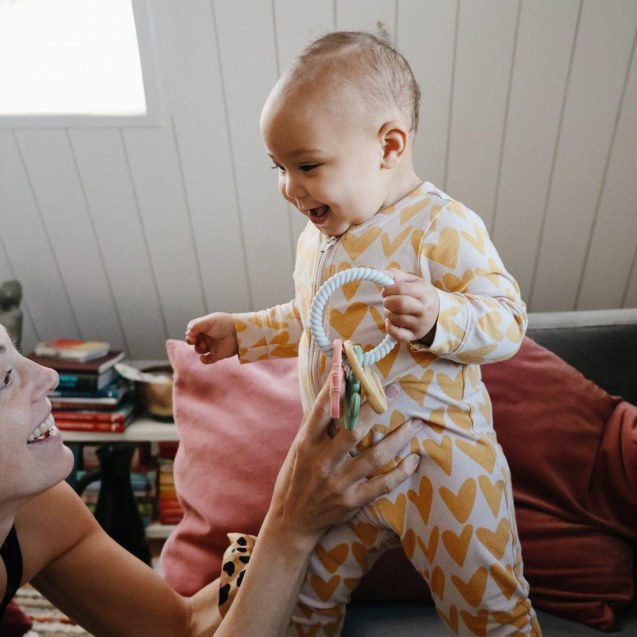 Κρίκος με Μασητικά Παιχνιδάκια Western  - Mushie