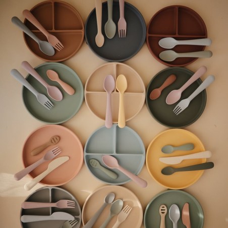 Πιάτο Σιλικόνης με Χωρίσματα & Αντιολισθητική Βάση Shifting Sand - Mushie