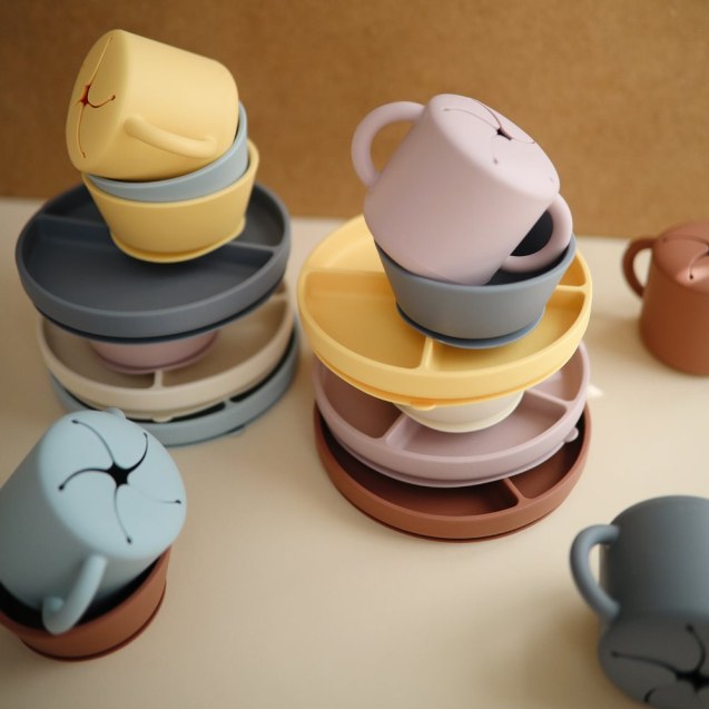 Πιάτο Σιλικόνης με Χωρίσματα & Αντιολισθητική...