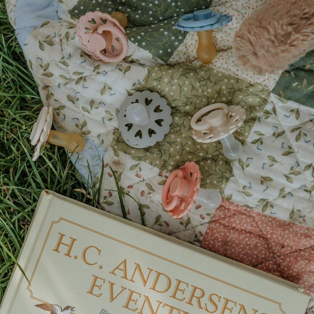 Σετ 2 Πιπίλες Latex FRIGG Fairytale Stone...