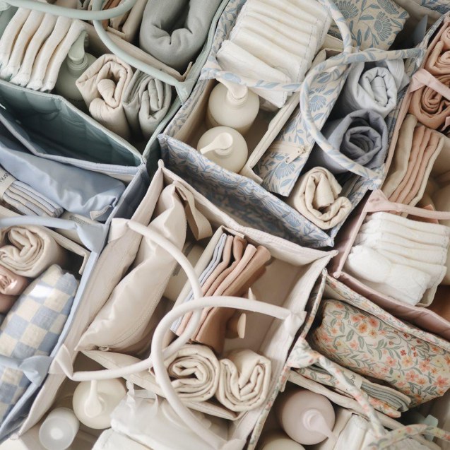 Καλάθι Αλλαγής Πάνας με Χερούλια - Blue Flowers...