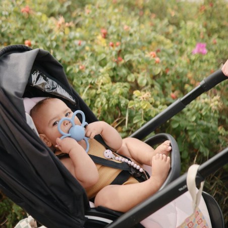 Μασητική Κουδουνίστρα Daisy Faded Denim - Mushie