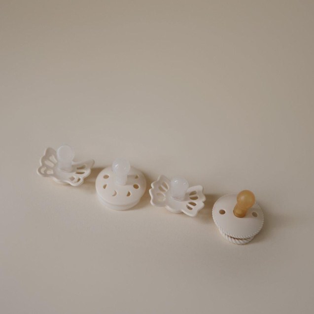 Σετ 4 Πιπίλες FRIGG - Moonlight Sailing Cream...