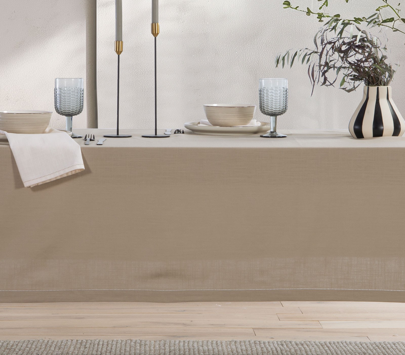 Τραπεζομάντηλο Nef-Nef Steady Beige D:180cm