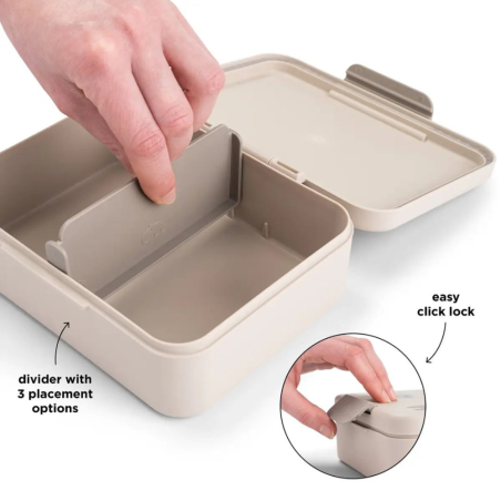 Δοχείο Φαγητού Done By Deer Celebration Sand Με Χωρίσματα BR79657